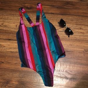 NWOT billabong swim
